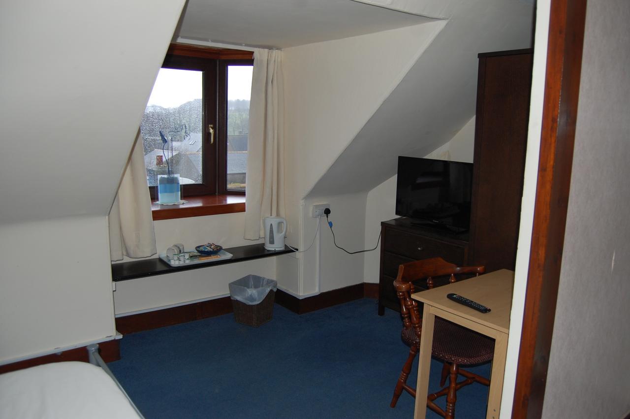 White Horse Hotel Strichen 外观 照片